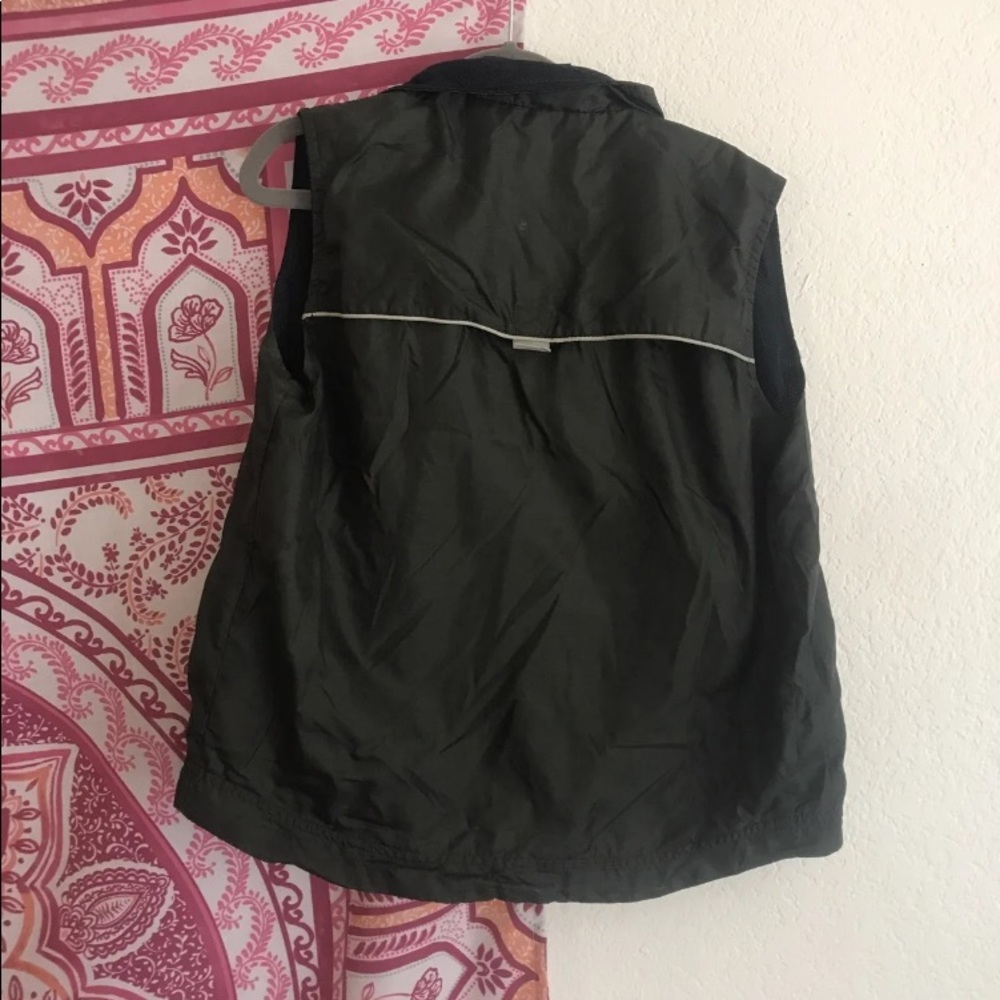 Army Green Gap Vest - image 4